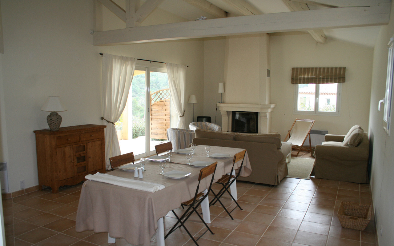 Grand s&eacute;jour, salle &agrave; manger
